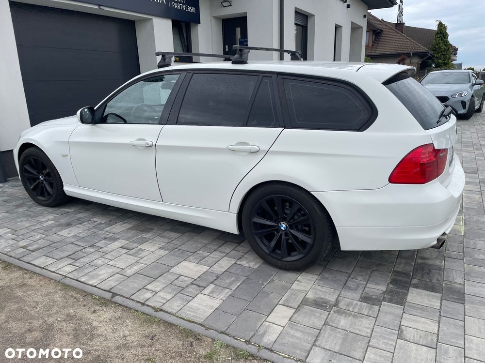 BMW Seria 3 - 3