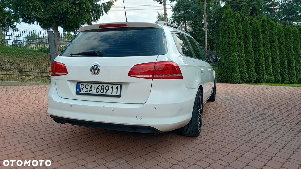Volkswagen Passat 2.0 TDI Comfortline DSG - 14