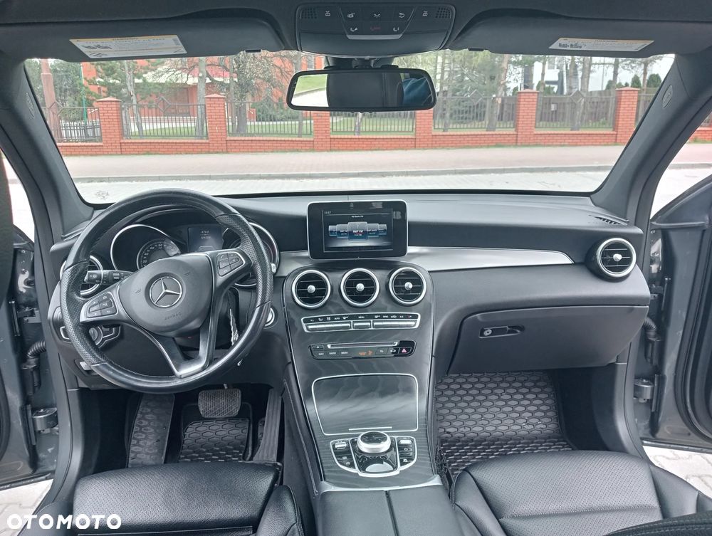 Mercedes-Benz GLC 300 4Matic 9G-TRONIC - 6