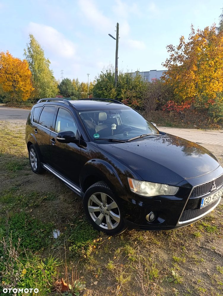 Mitsubishi Outlander 2011 photo 3