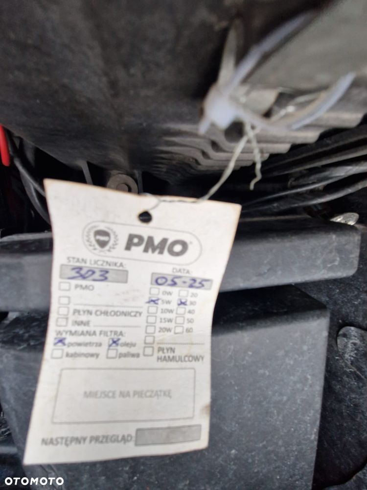 Mitsubishi Outlander - 14