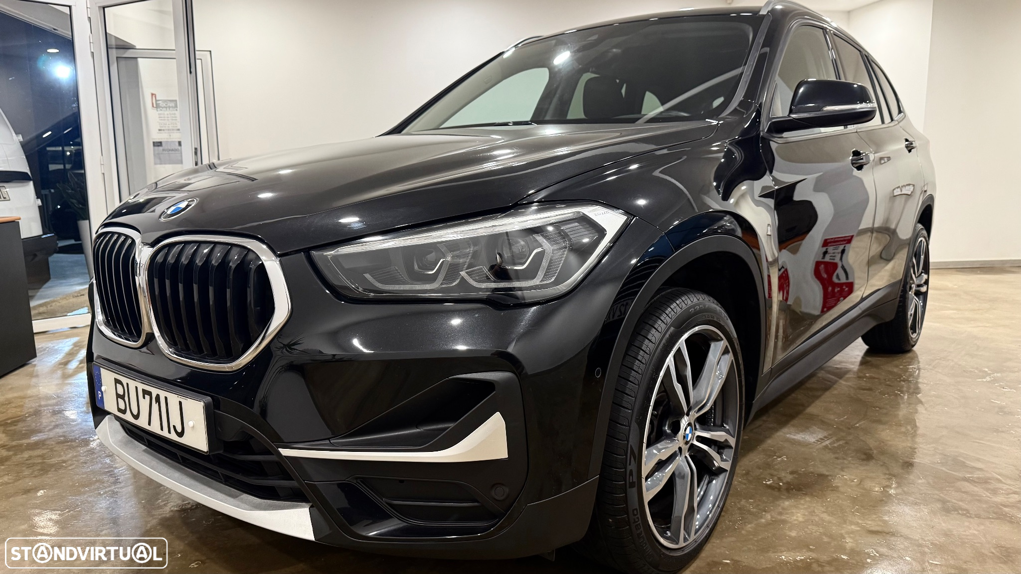 BMW X1 16 d sDrive Line Sport - 2
