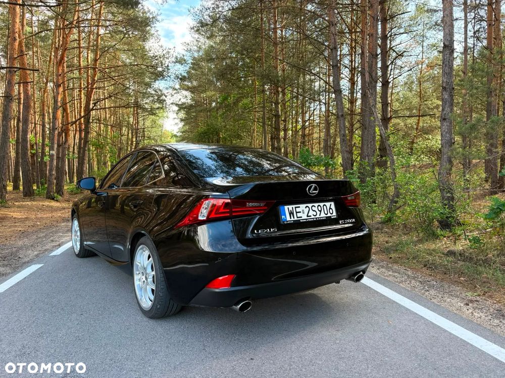 Lexus IS 200t Elite - 3