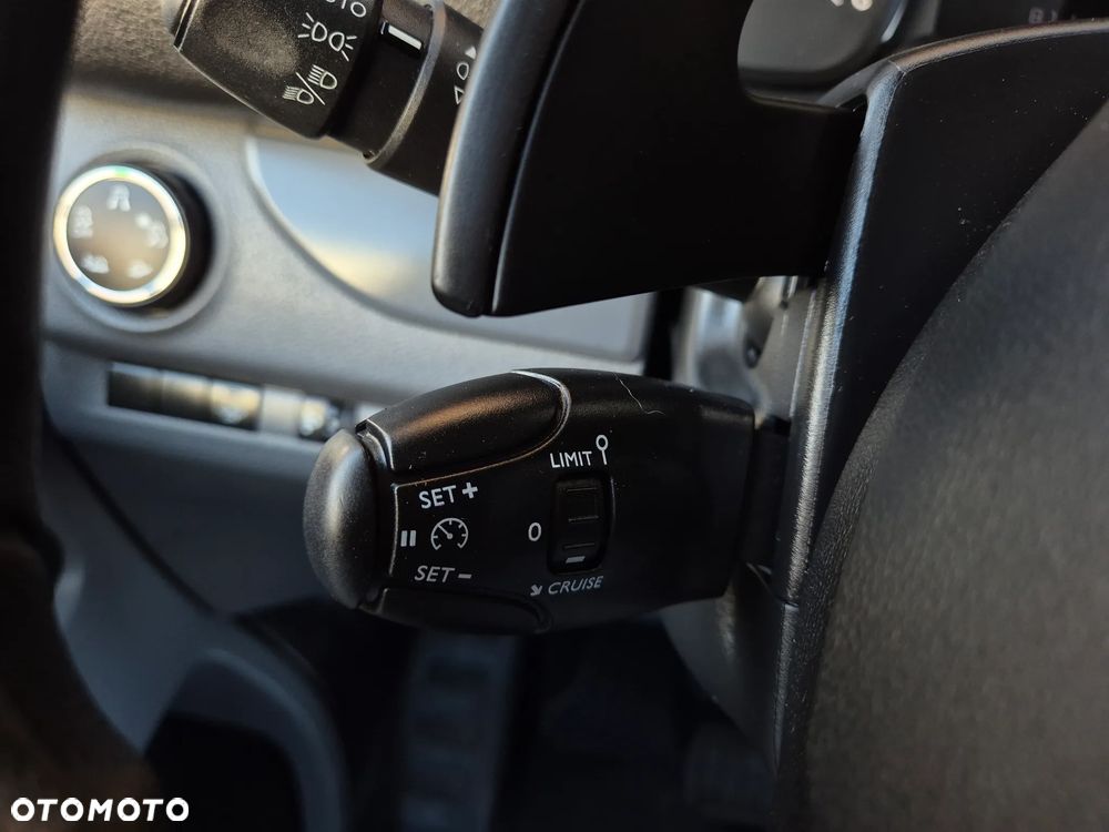 Peugeot EXPERT AUTOMAT - 13