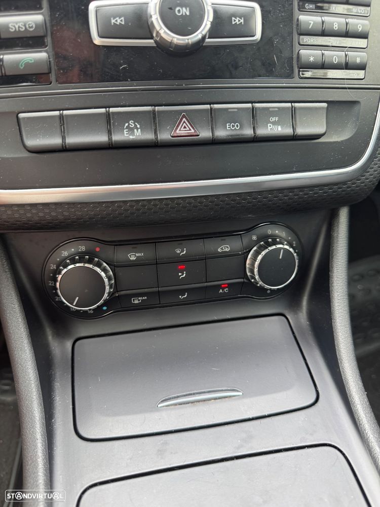 Mercedes-Benz A 180 Limousine - 16