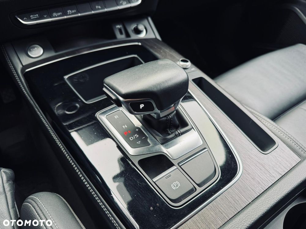 Audi Q5 45 TFSI quattro S tronic S line - 32
