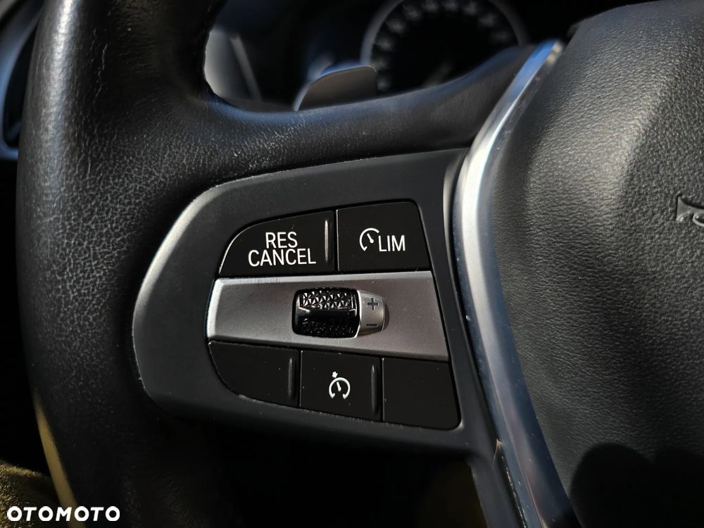 BMW X3 xDrive20d - 20