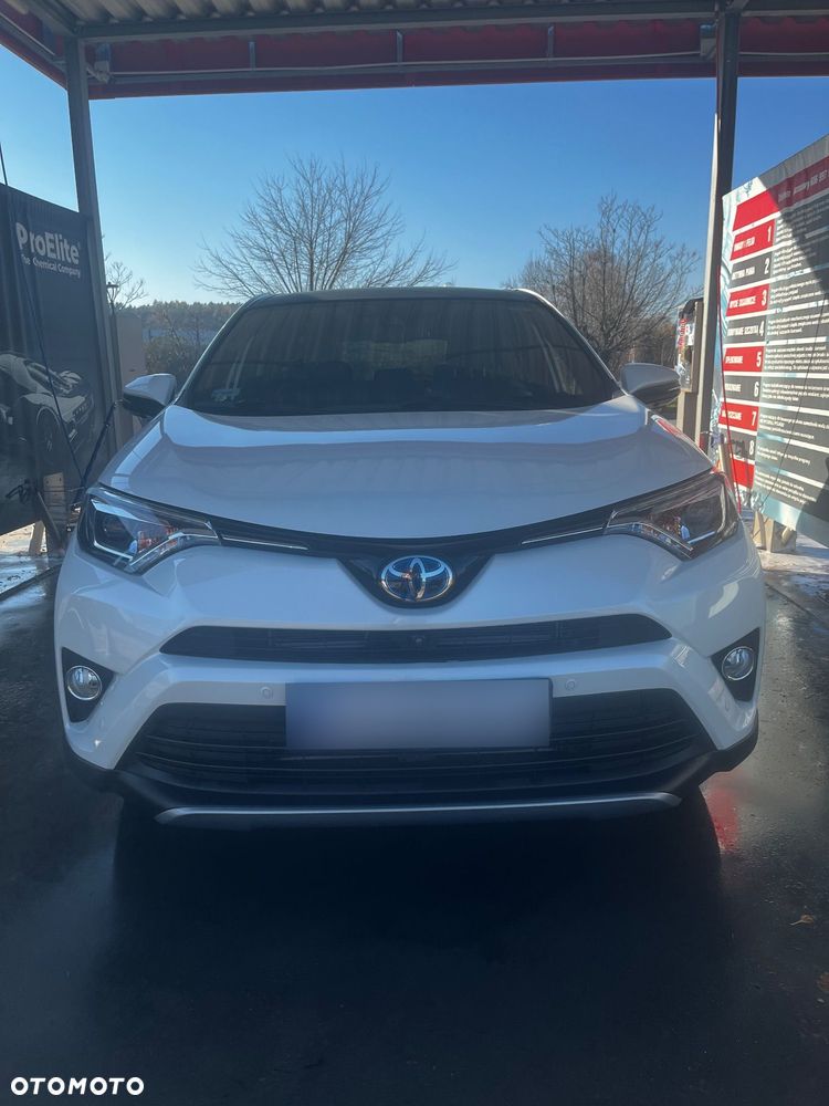 Toyota RAV4 - 7