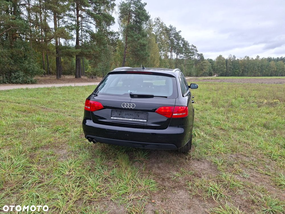Audi A4 Avant - 5