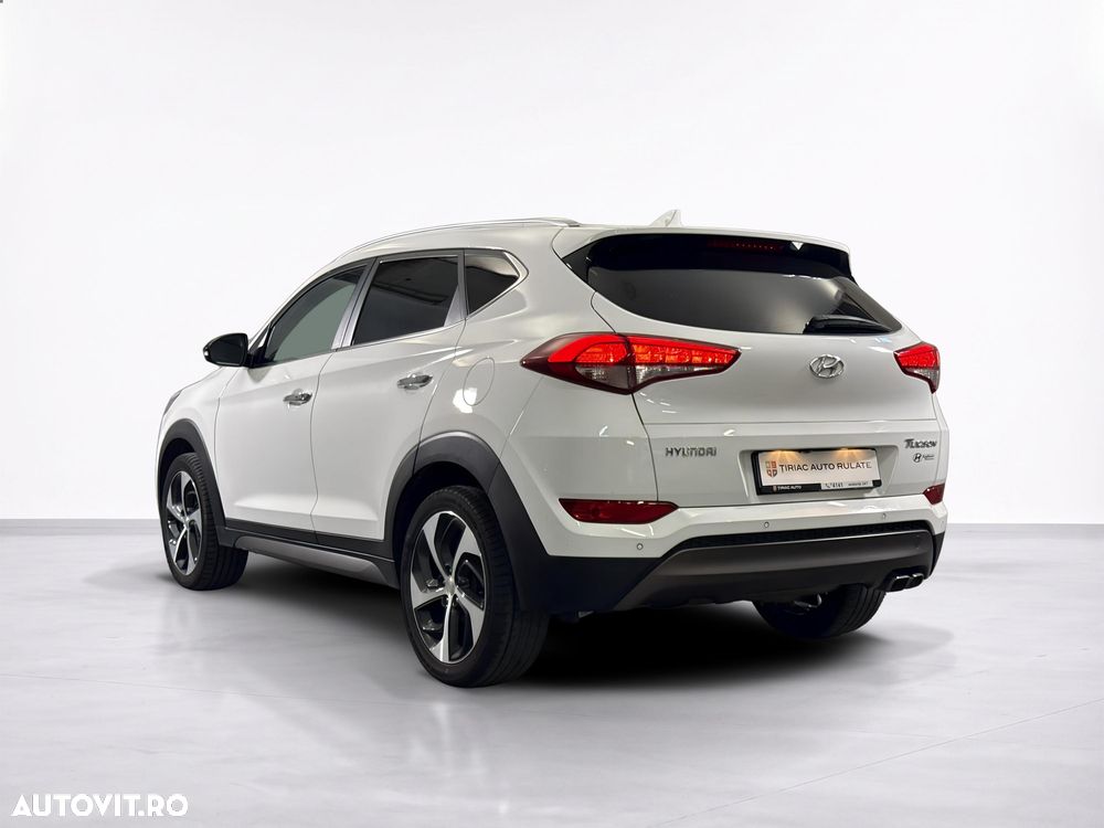 Hyundai Tucson - 4