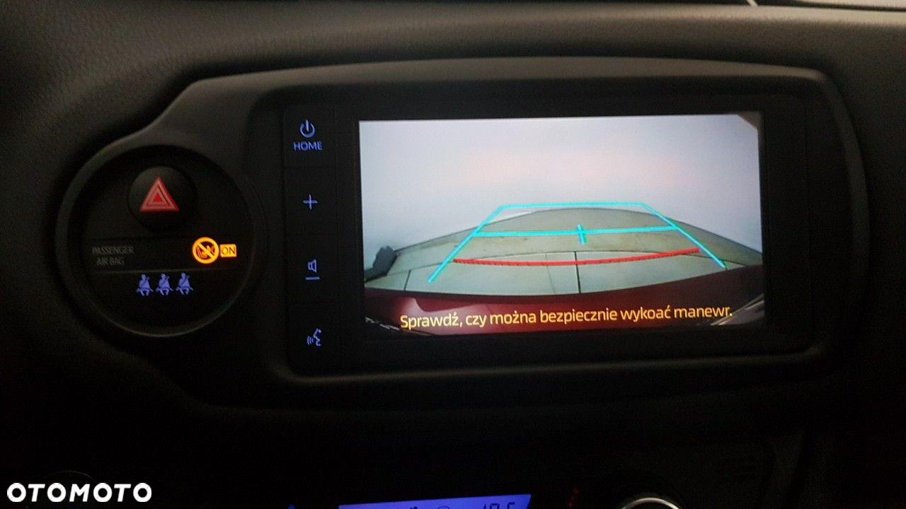 Toyota Yaris - 27