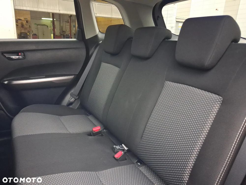 Suzuki Vitara 1.5 DualJet Hybrid Premium Plus 2WD AGS - 16