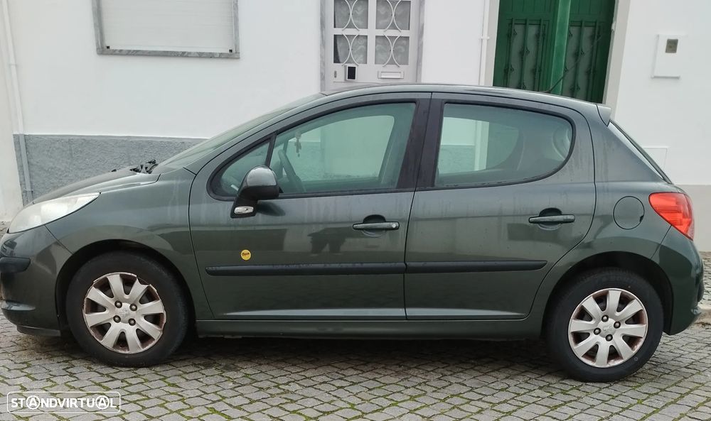 Peugeot 207 1.4 16V Open - 1