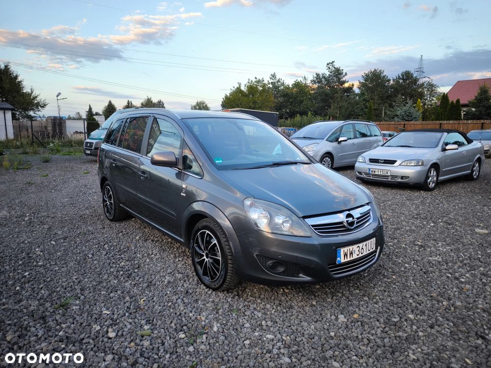 Opel Zafira - 4
