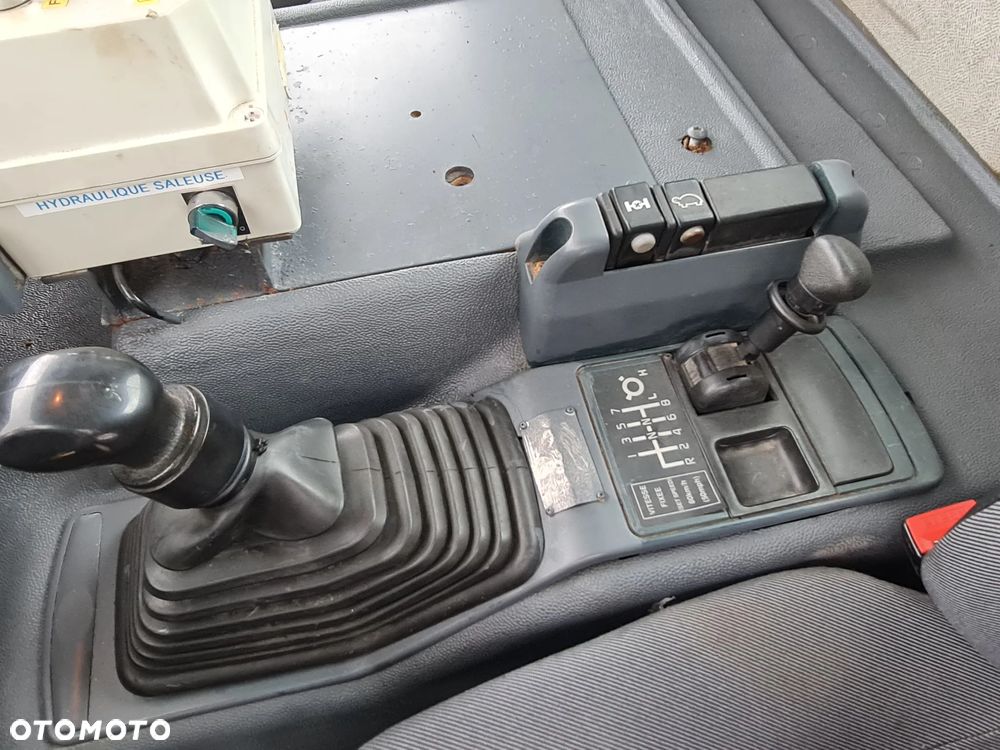 Renault Kerax 4x4 340 DCi Wywrotka 3 str Specjalny Super Stan Snorkel Czolownica Solarka Piaskarka I wł. Długi Kiper - 26