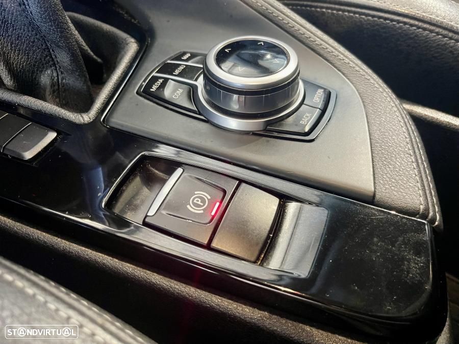 BMW X1 16 d sDrive Line xLine - 16