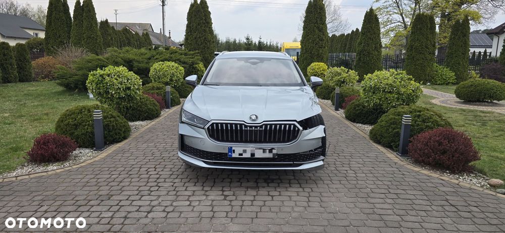 Skoda Superb 2.0 TDI SCR L&K DSG - 2