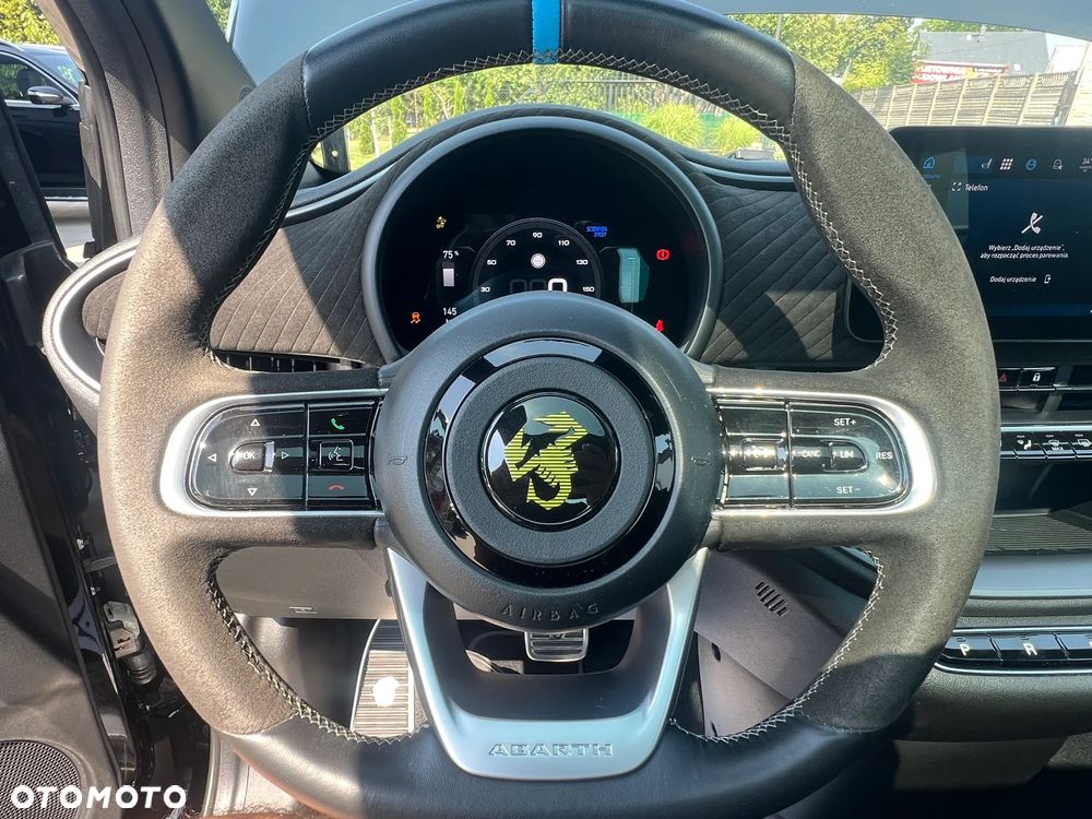 Abarth 500e - 16
