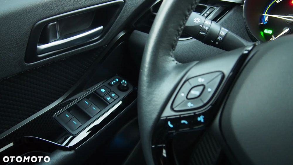 Toyota C-HR 1.8 Hybrid Dynamic - 9