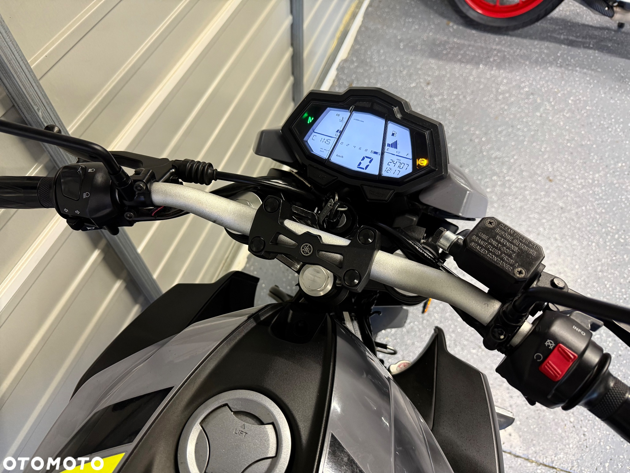 Yamaha MT - 7