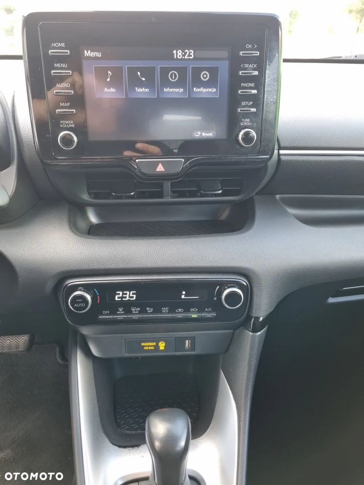 Toyota Yaris Hybrid 1.5 Active - 18