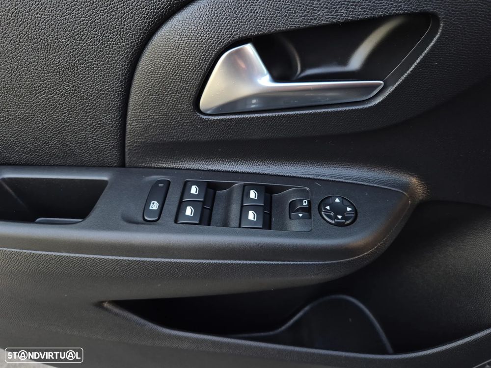 Opel Corsa 1.2 T Elegance - 23