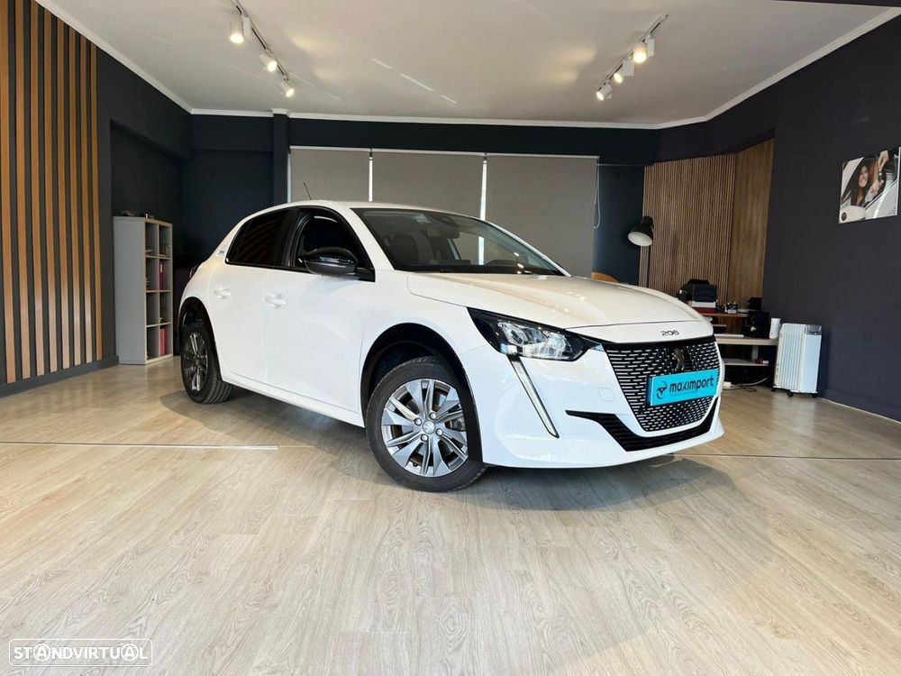 Peugeot e-208 50 kWh SE Style