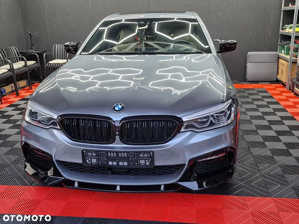 BMW Seria 5 530i M Sport Edition - 1