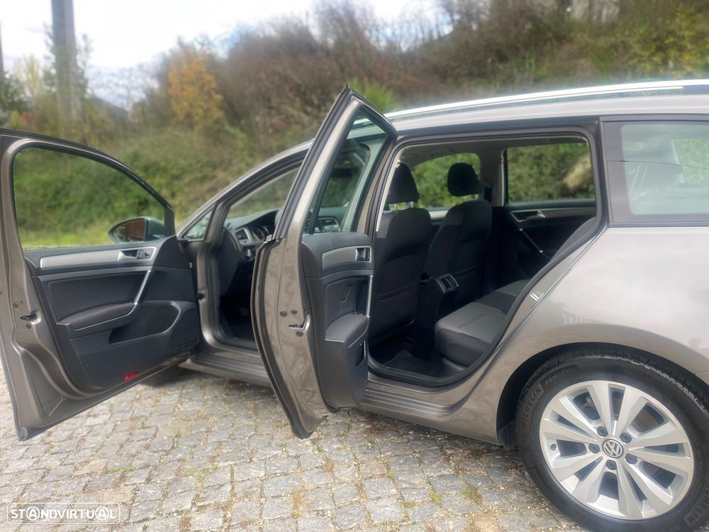 VW Golf Variant 1.6 TDi BlueMotion Comfortline - 9