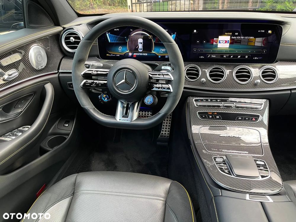 Mercedes-Benz Klasa E AMG 63 S 4-Matic+ - 16