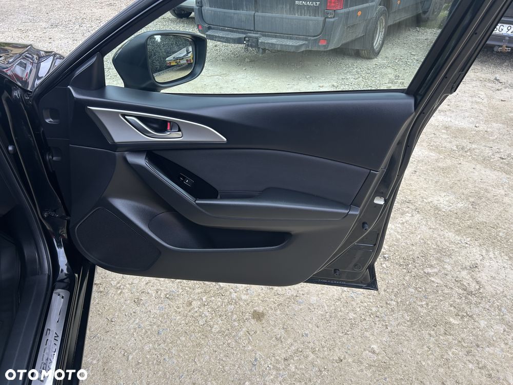 Mazda 3 SKYACTIV-G 120 KIZOKU - 27