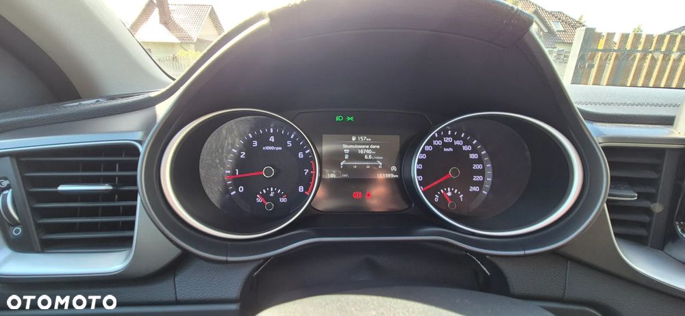 Kia Ceed 1.5 T-GDI M - 24