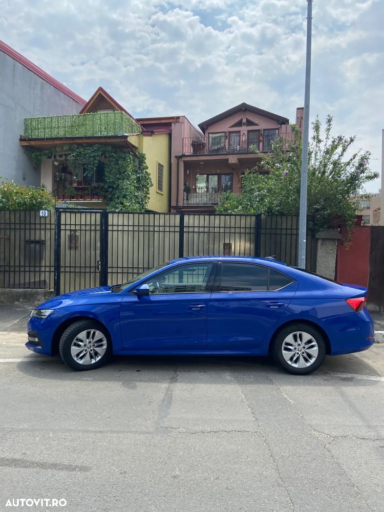 Skoda Octavia 2.0 TDI DSG Ambition - 6