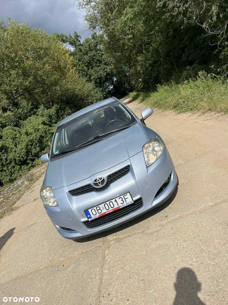 Toyota Auris 2.0 D-4D Sol - 9