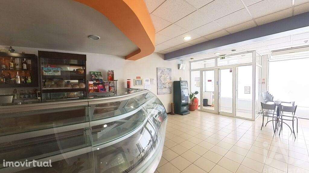 Loja / Estabelecimento Comercial em Sertã de 114,00 m2 - Grande imagem: 3/28