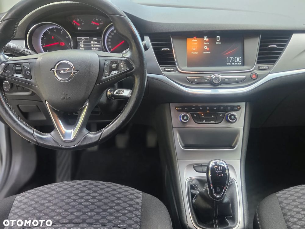 Opel Astra 1.4 Turbo Edition - 5