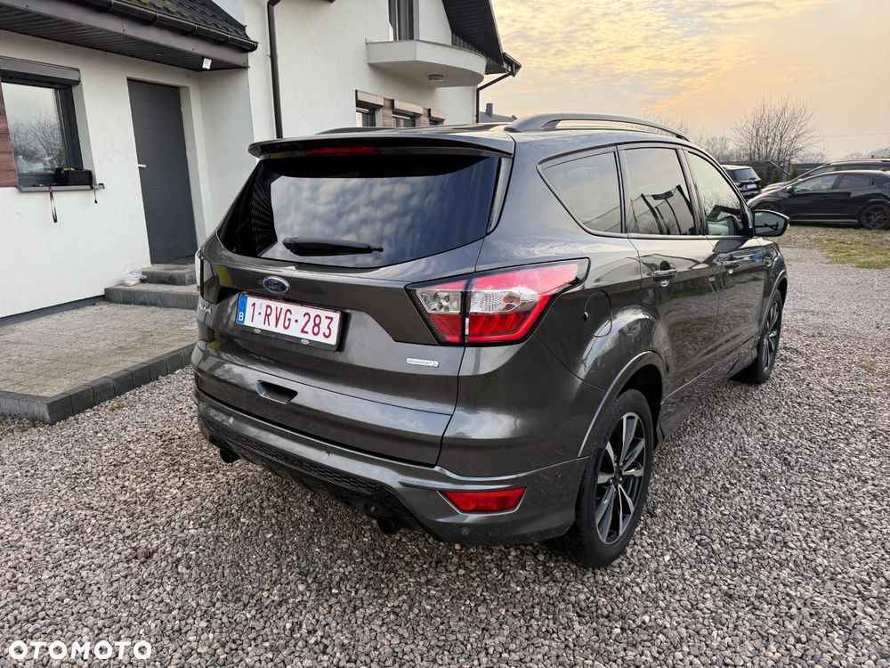 Ford Kuga - 17