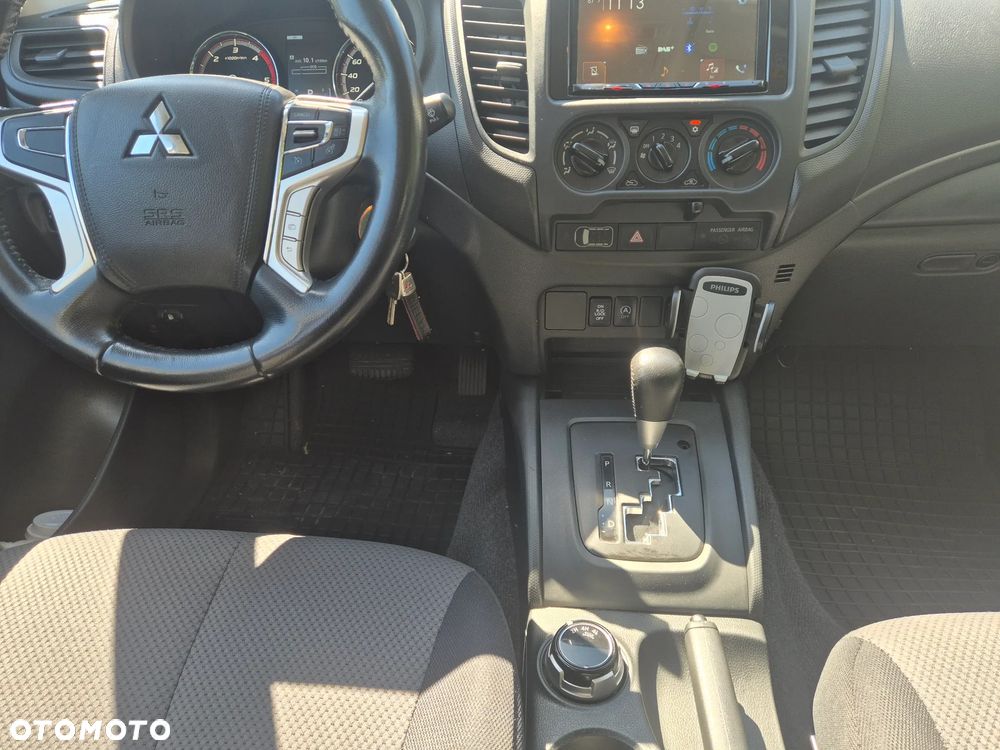Mitsubishi L200 Pick Up 4x4 S&S Autm Double Cab Plus - 23