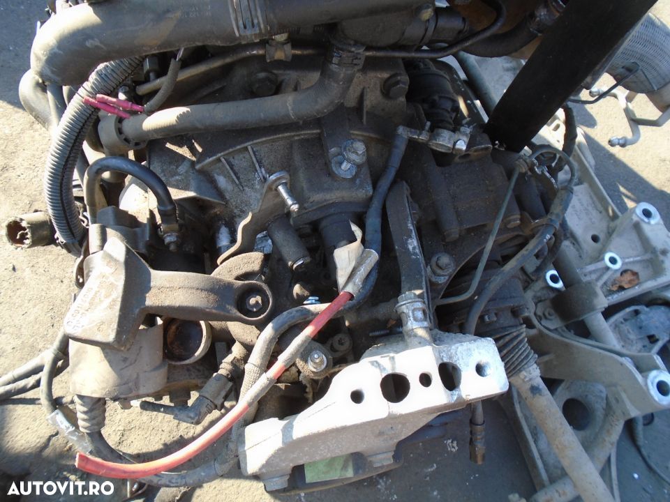 Cutie viteze Volkswagen Golf 5 1.9 TDI din 2003 - 1