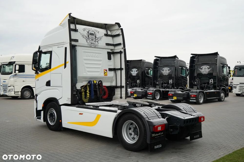 Iveco S-WAY / 510 / RETARDER / KLIMA POSTOJOWA / EURO 6 - 8