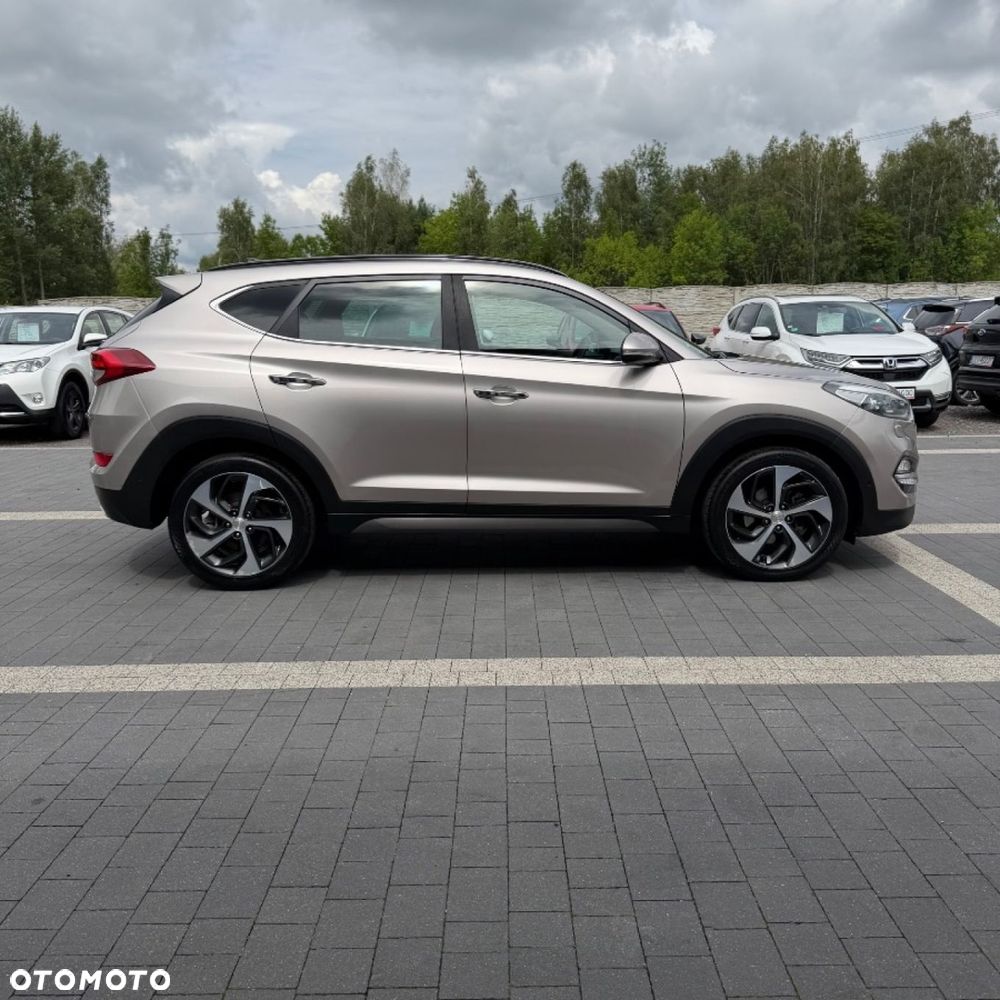 Hyundai Tucson - 11