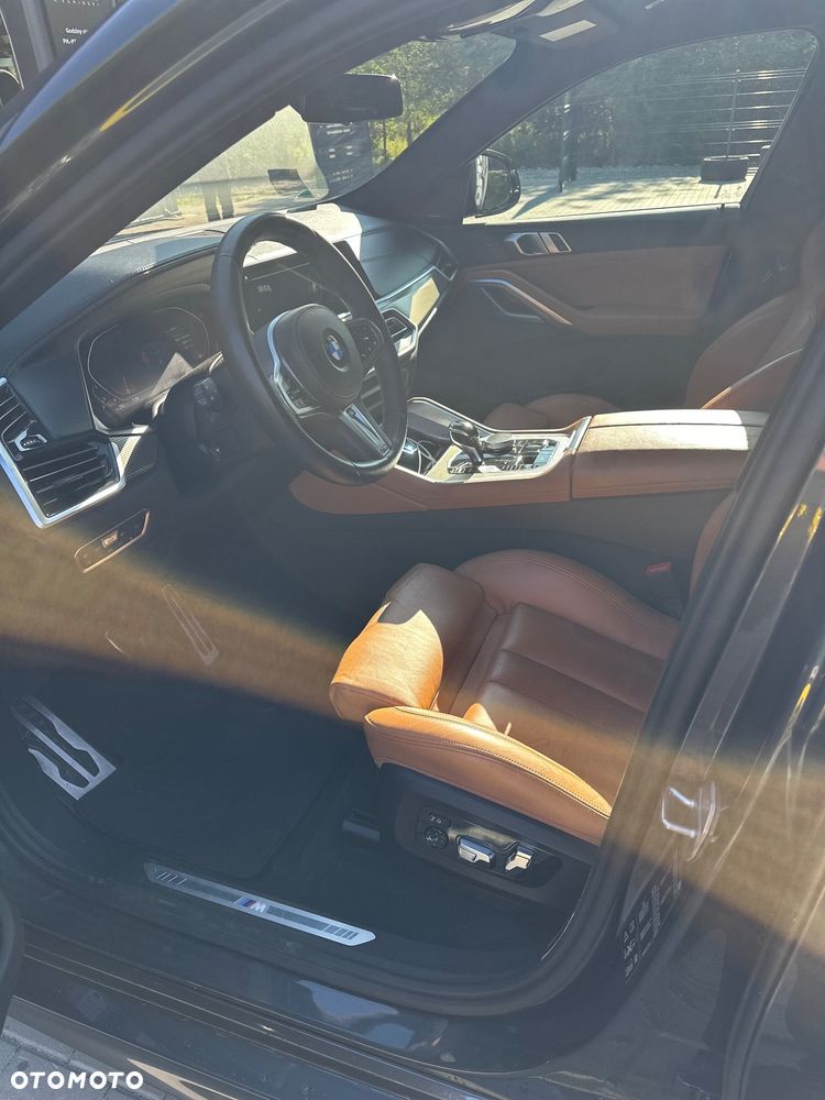 BMW X6 - 22