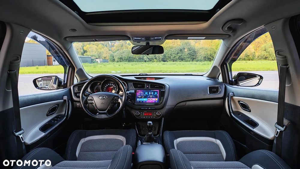 Kia Ceed 1.4 CVVT Dream Team Edition - 28