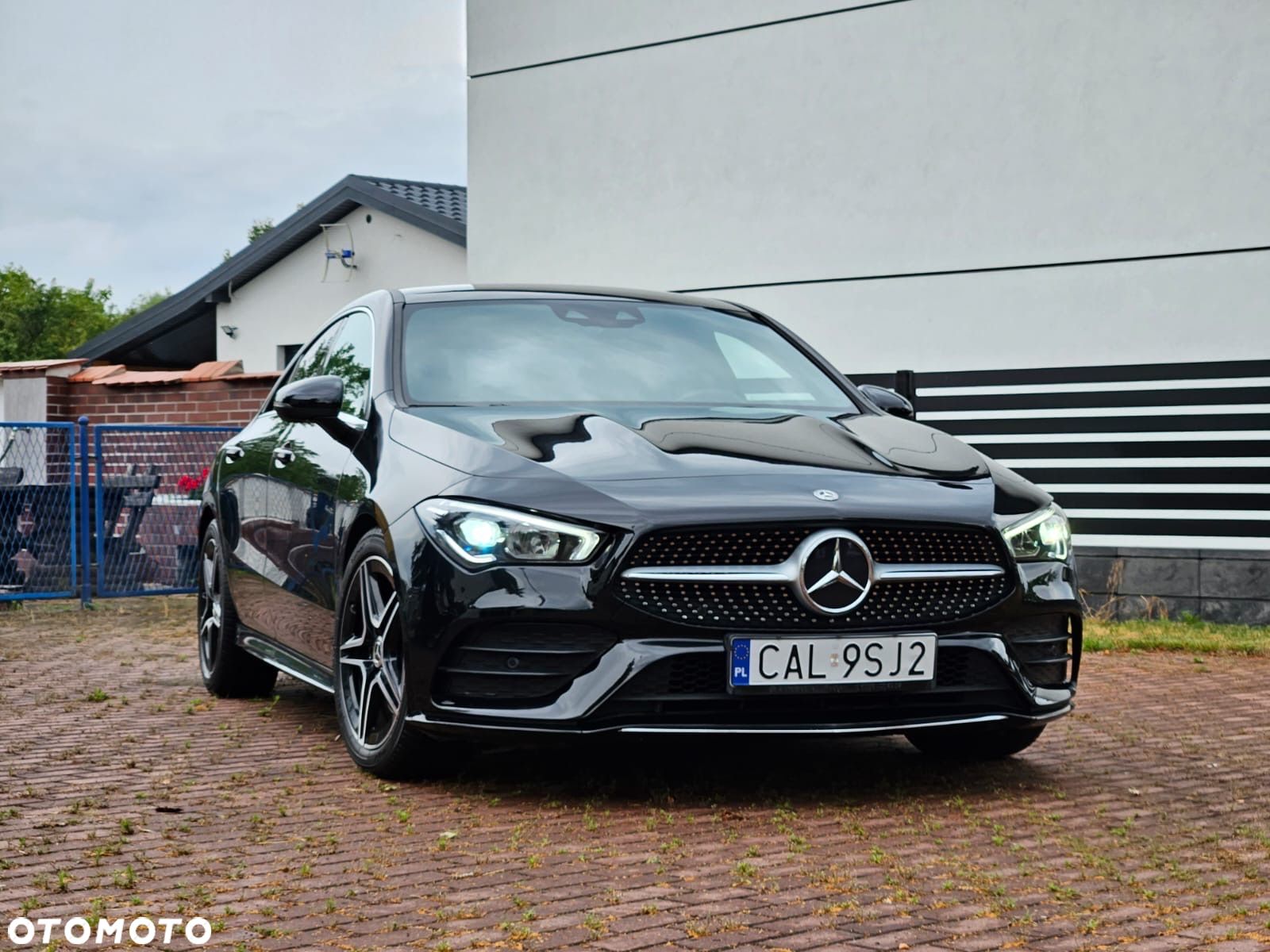 Mercedes-Benz CLA 200 7G-DCT AMG Line - 1
