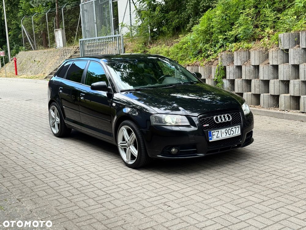 Audi A3 Sportback - 1