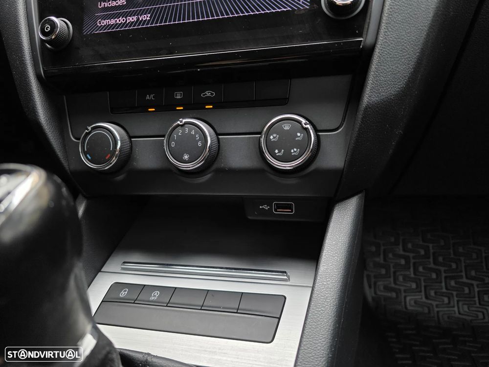 Skoda Octavia Break 1.6 TDi Ambition - 48