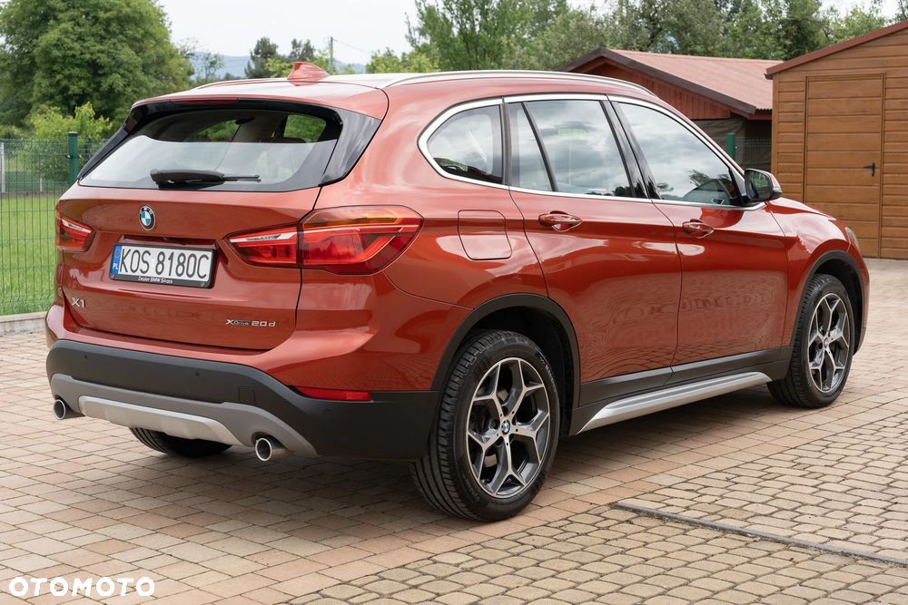 BMW X1 xDrive20d Sport Line - 7