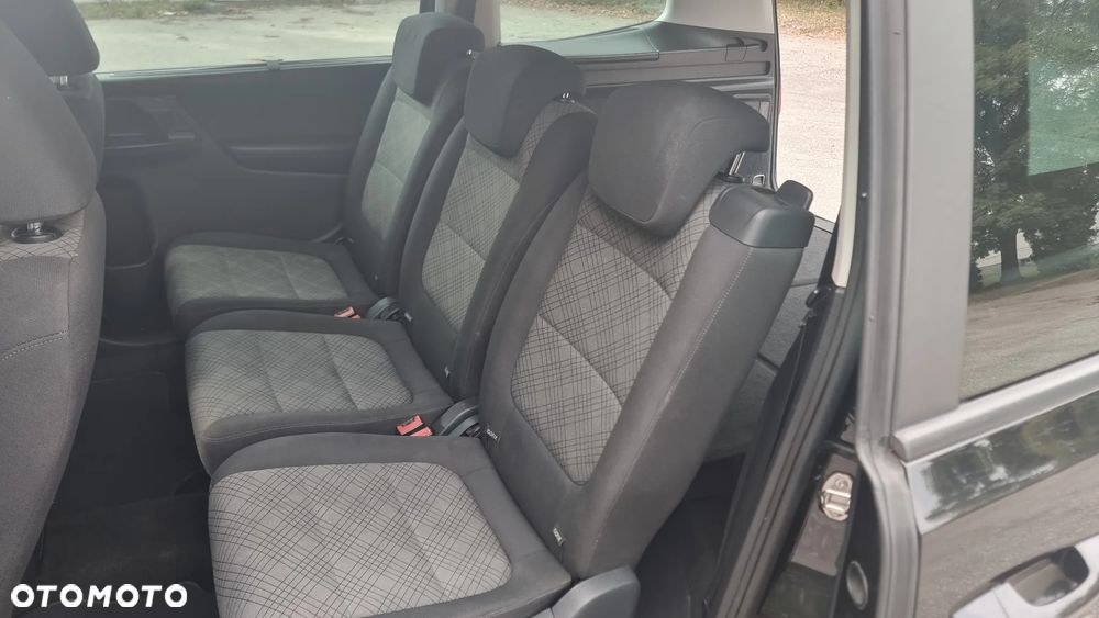 Volkswagen Sharan 2.0 TDI BMT Comfortline DSG - 11
