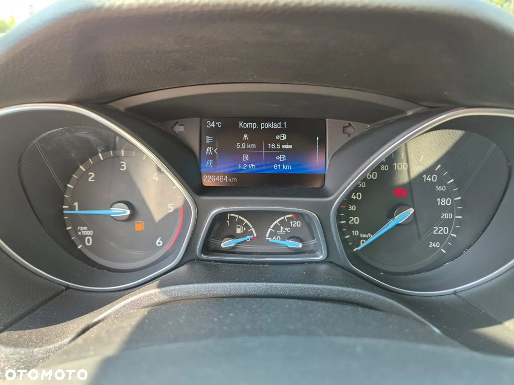 Ford Focus 1.6 TDCi DPF Titanium - 9