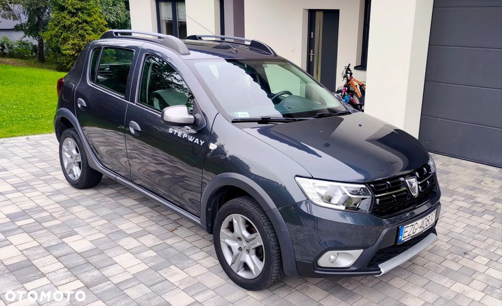 Dacia Sandero - 1